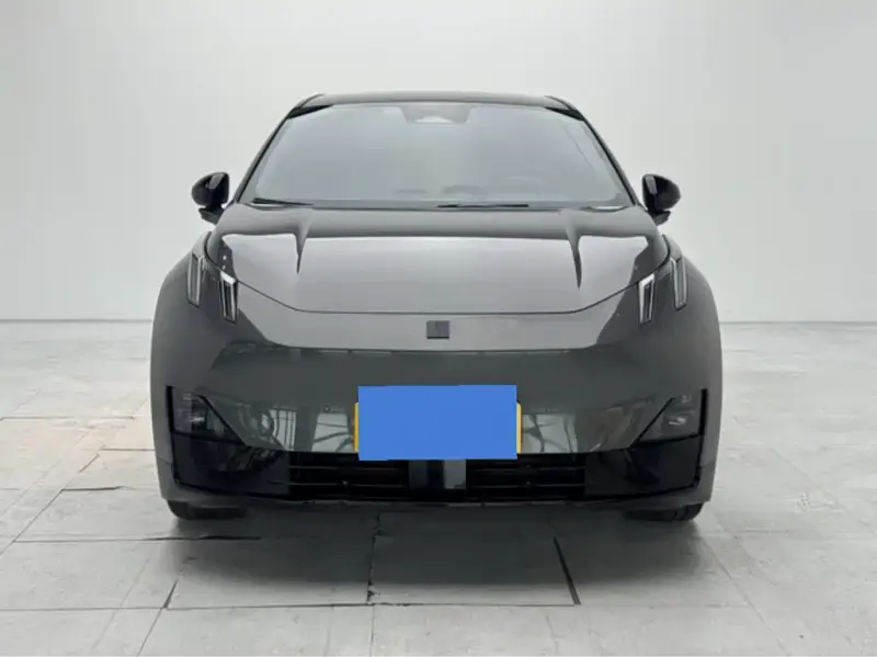 Lynk & Co Z20, 2025
