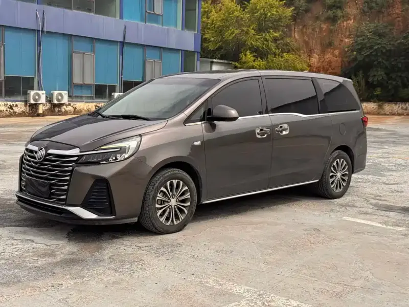 Buick GL8, 2023