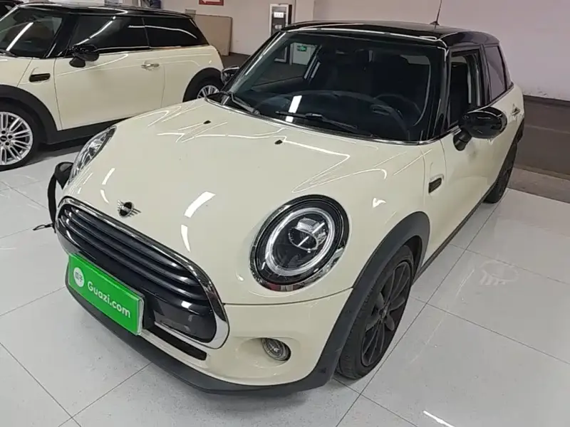 MINI Mini, 2021