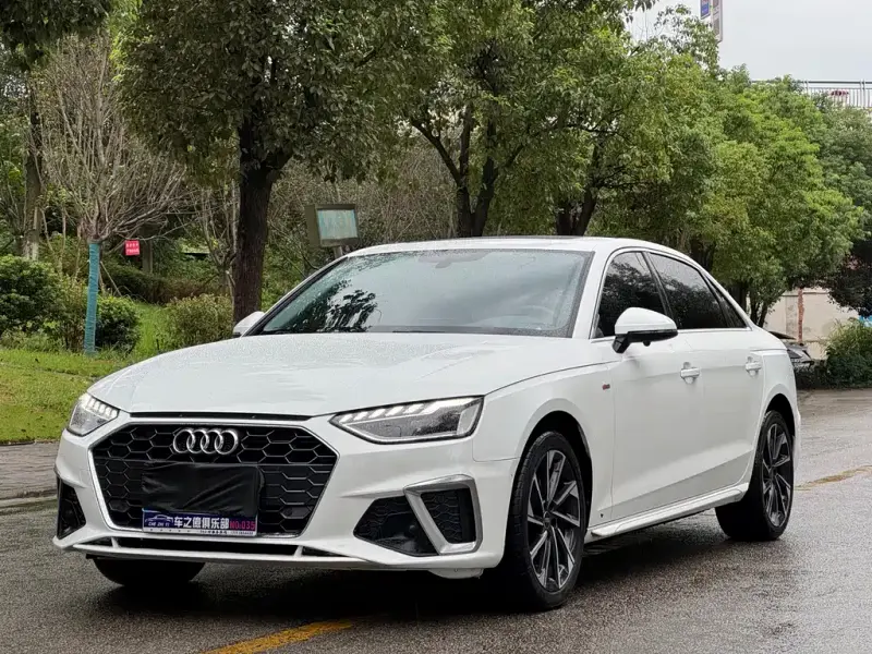 Audi A4L, 2020