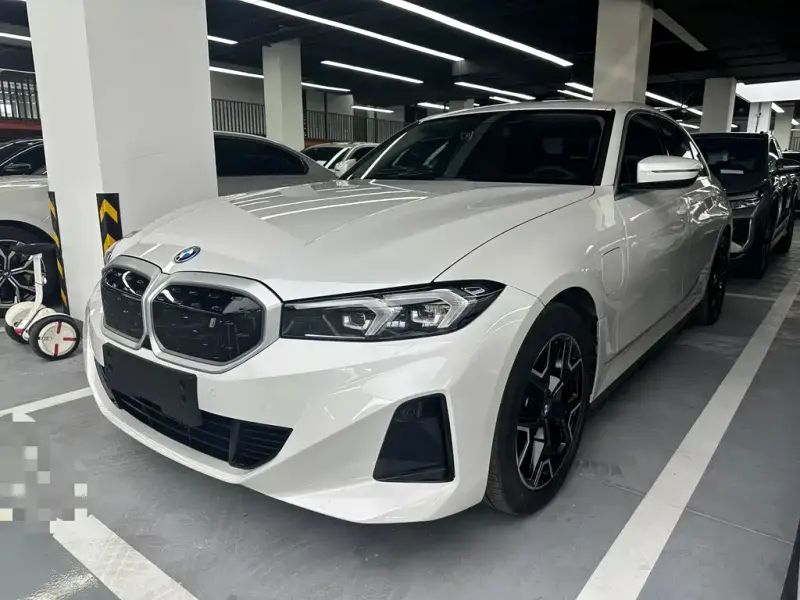 BMW i3, 2023