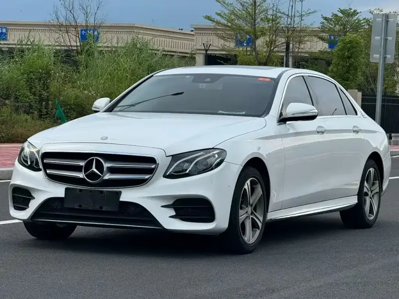 Mercedes-Benz E-Class, 2016