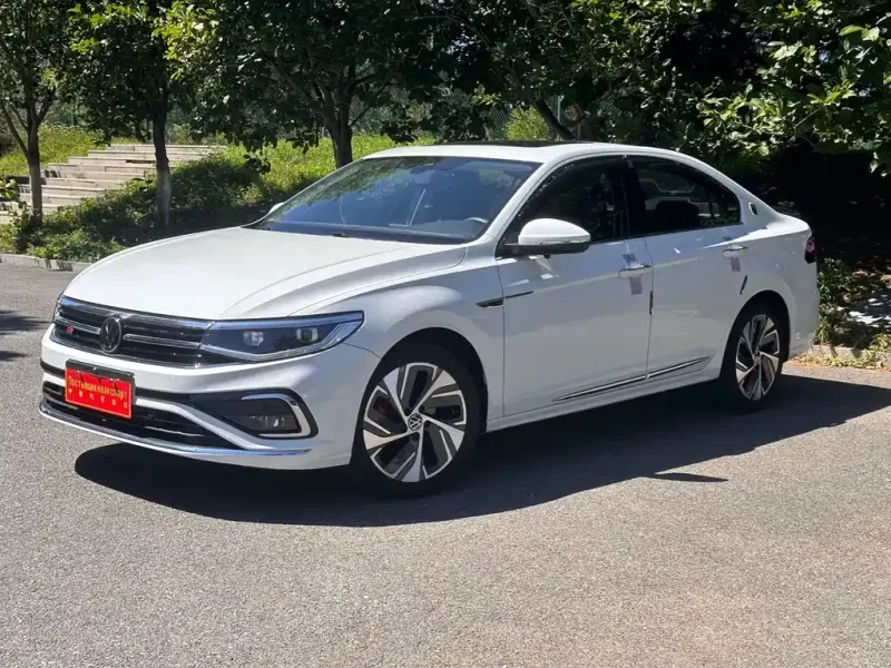 Volkswagen Bora Volkswagen Bora 2023 280TSI DSG Premium Travel Edition, 2023 — фото 1
