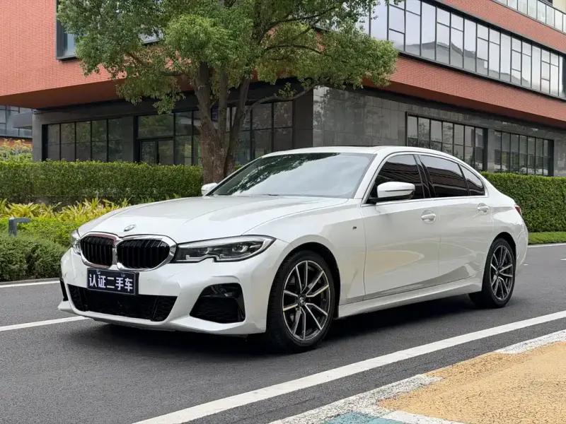 BMW 3 Series, 2021