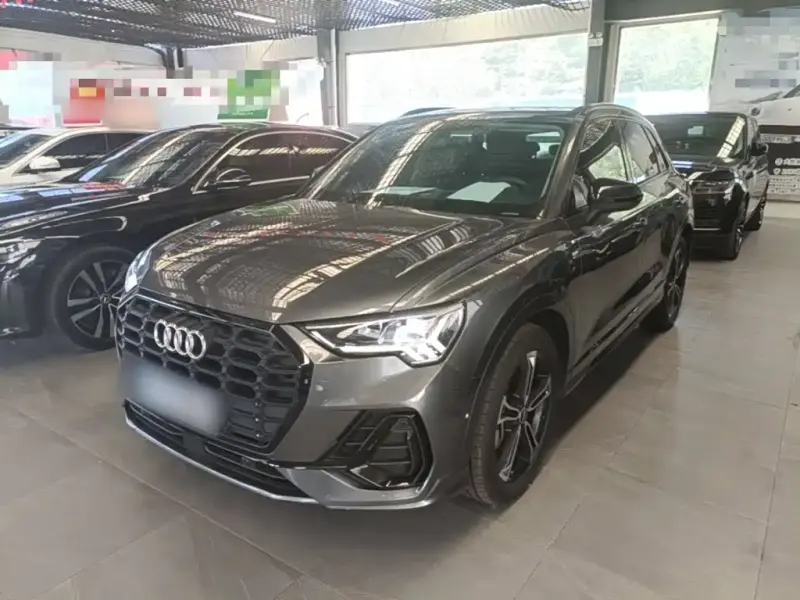 Audi Q3, 2021