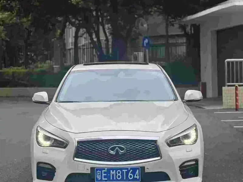Infiniti Q50, 2014