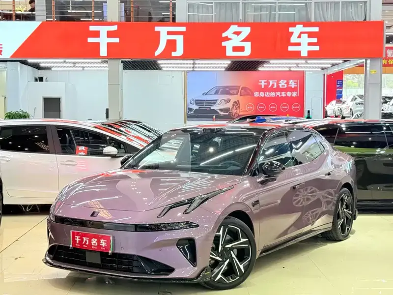 Lynk & Co 07 EM-P, 2025