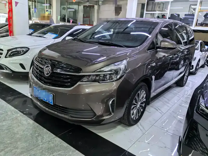 Buick GL8, 2022