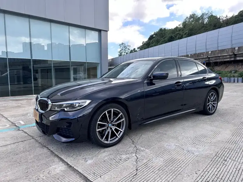 BMW 3 Series, 2021