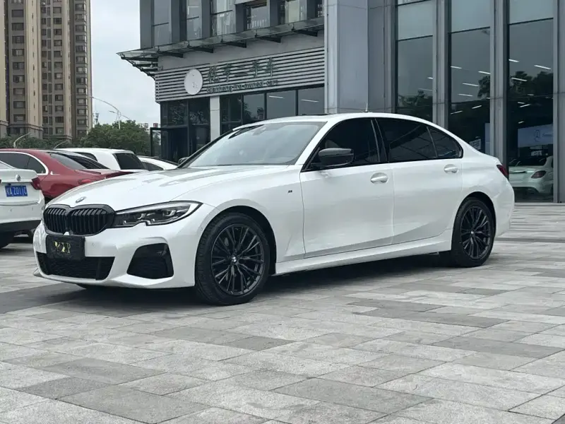 BMW 3 Series, 2020