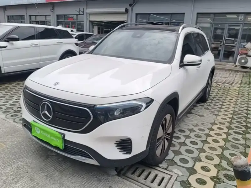Mercedes-Benz EQB, 2023