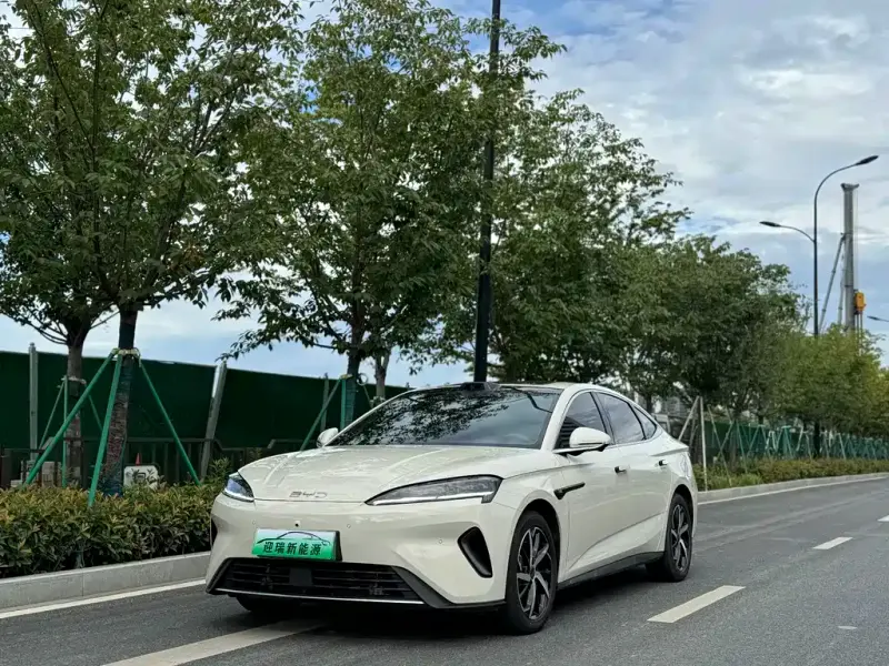 BYD Seal 07 DM-i, 2025
