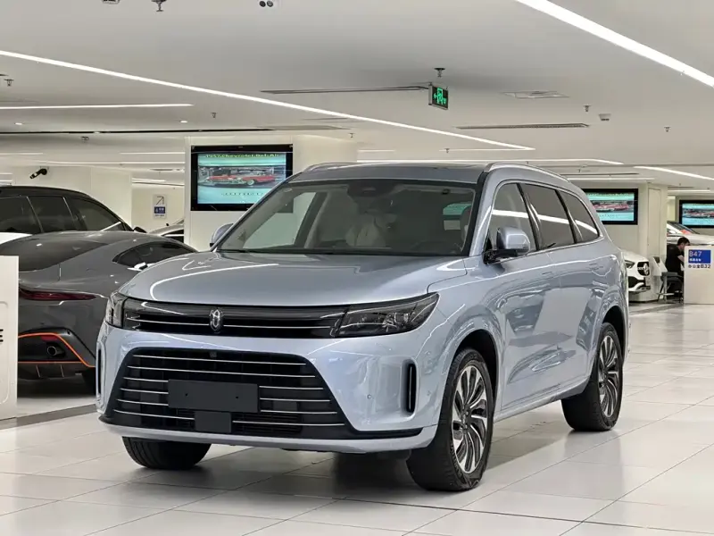 AITO M7, 2022