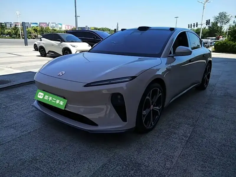 NIO ET5, 2025