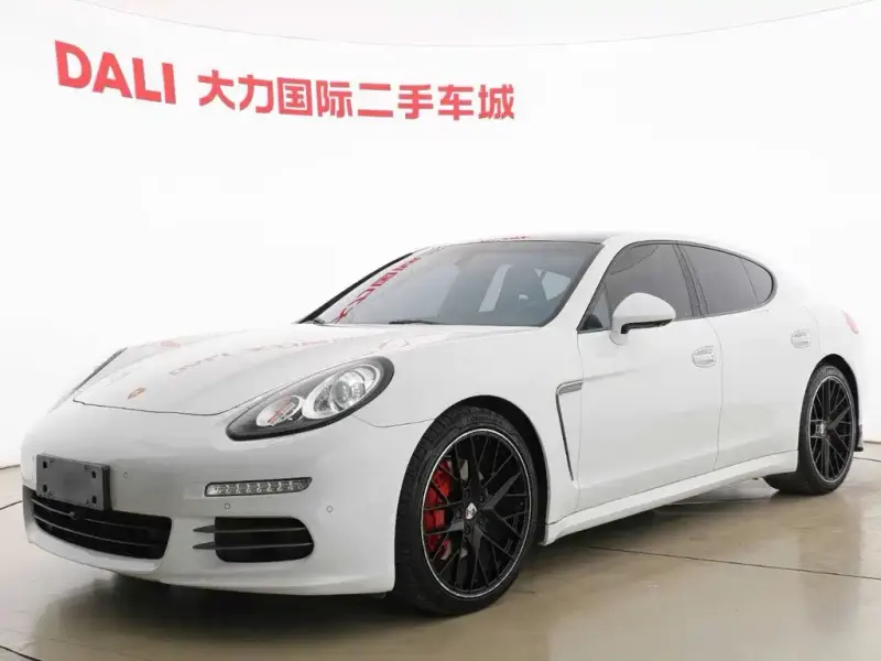Porsche Panamera, 2014