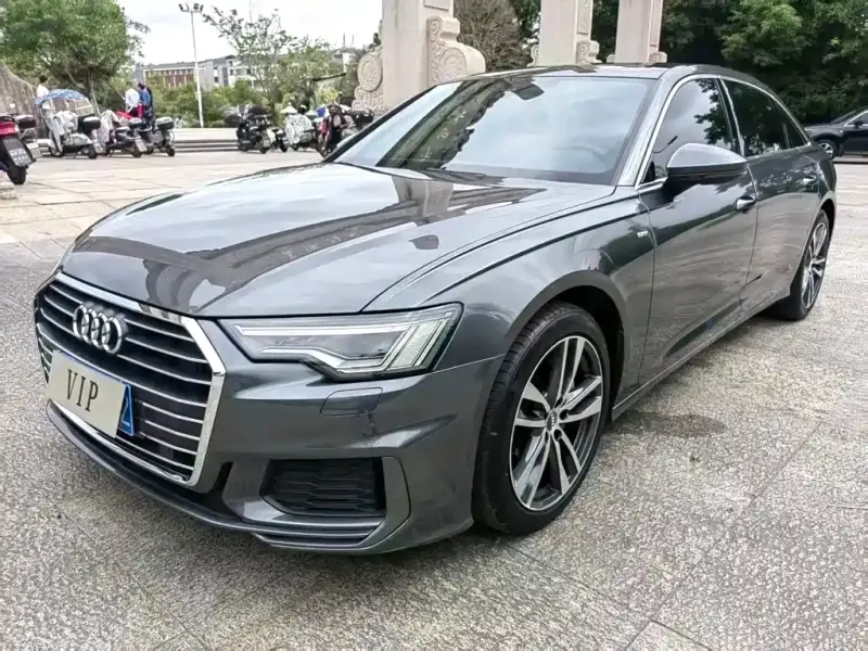 Audi A6L, 2021