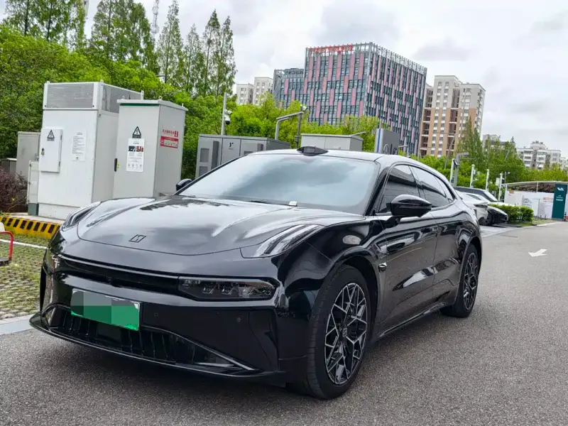 Zeekr 001, 2024