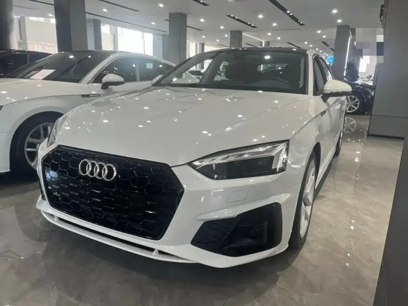 Audi A5 (Import), 2021
