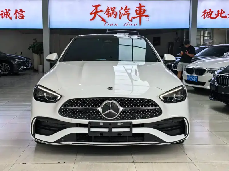 Mercedes-Benz C-Class, 2022