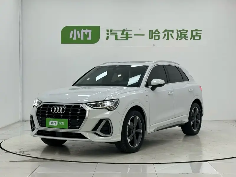 Audi Q3, 2023