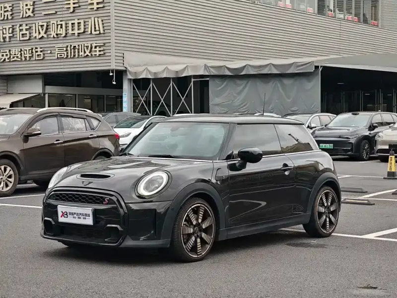 MINI Mini, 2023