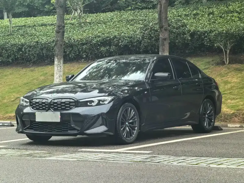BMW 3 Series, 2024
