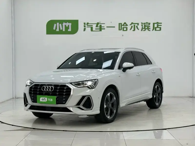 Audi Q3 Audi Q3 2022 35 TFSI Fashion Dynamic Type, 2022 — фото 1