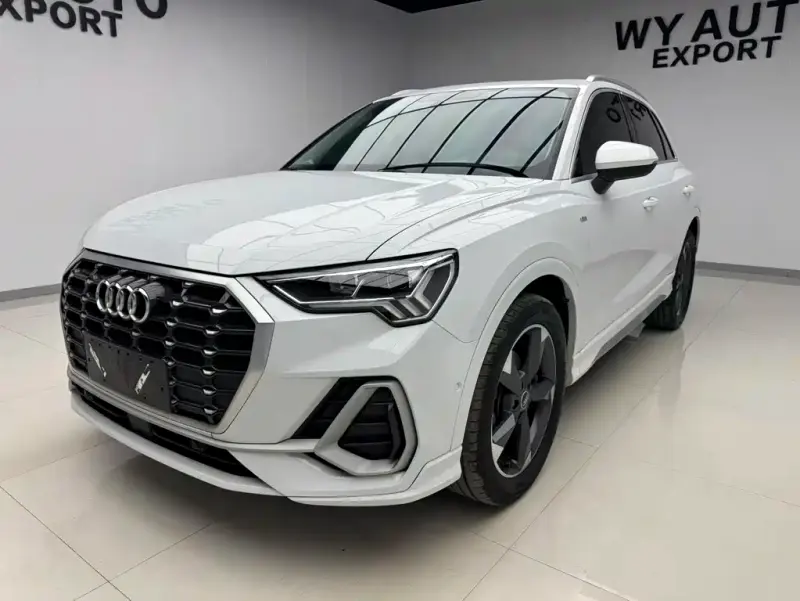 Audi Q3, 2022