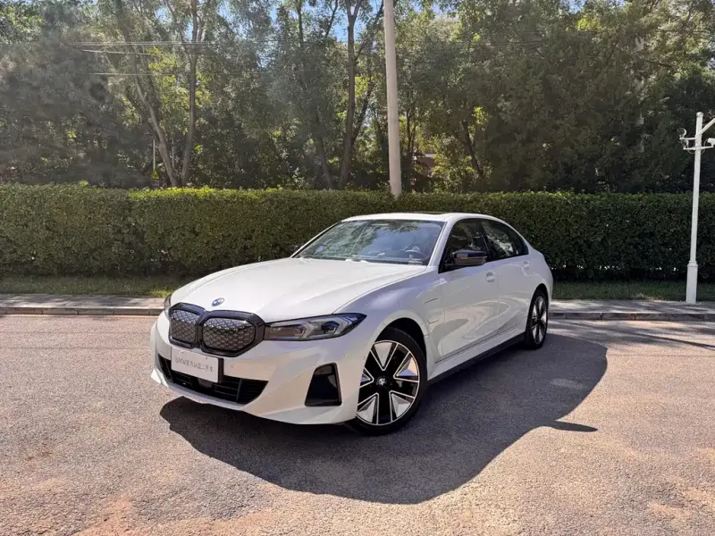BMW i3, 2024