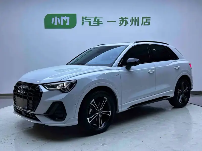 Audi Q3 Audi Q3 2023 35 TFSI Fashion Dynamic Type (1.4T), 2022 — фото 1