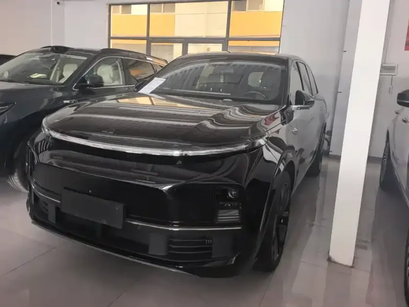 Li Auto Li L8, 2023