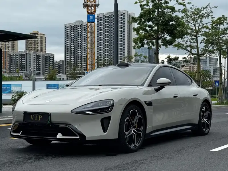 Xiaomi SU7, 2025