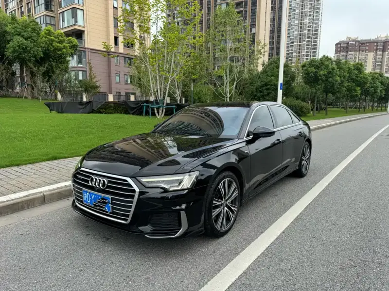 Audi A6L, 2020
