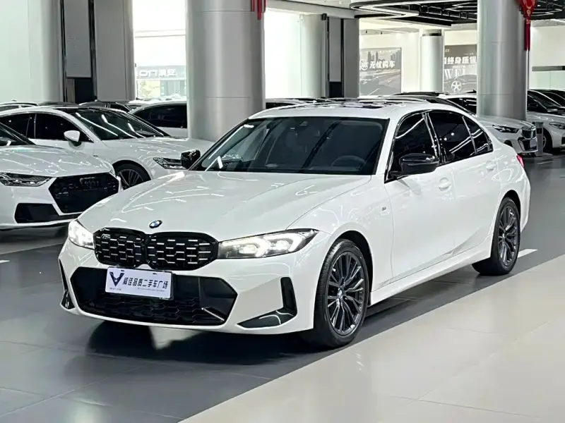 BMW 3 Series, 2024