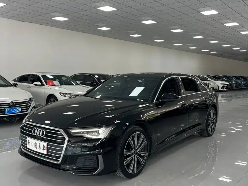 Audi A6L, 2022
