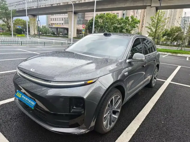 Li Auto Li L6, 2025