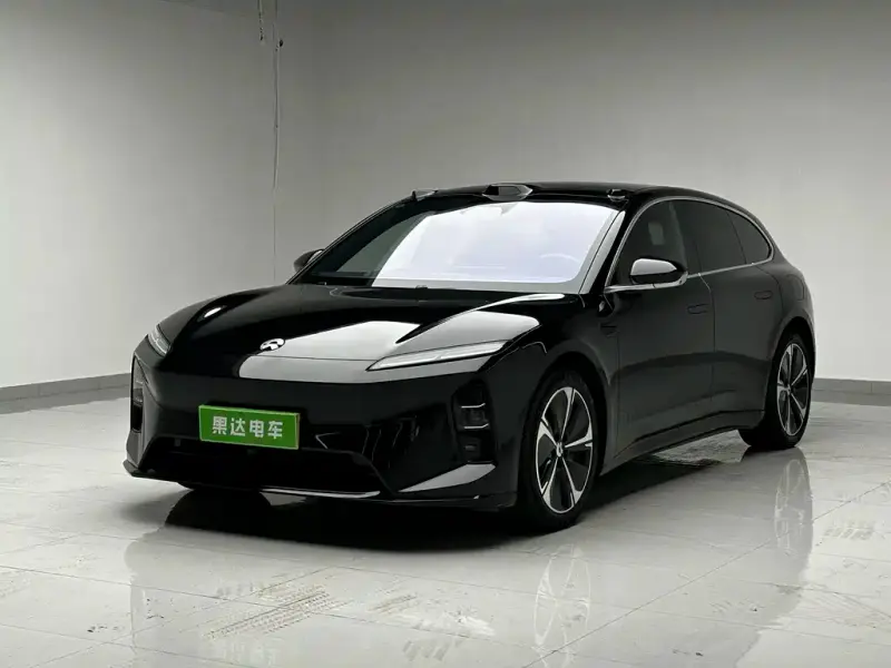 NIO ET5T, 2025