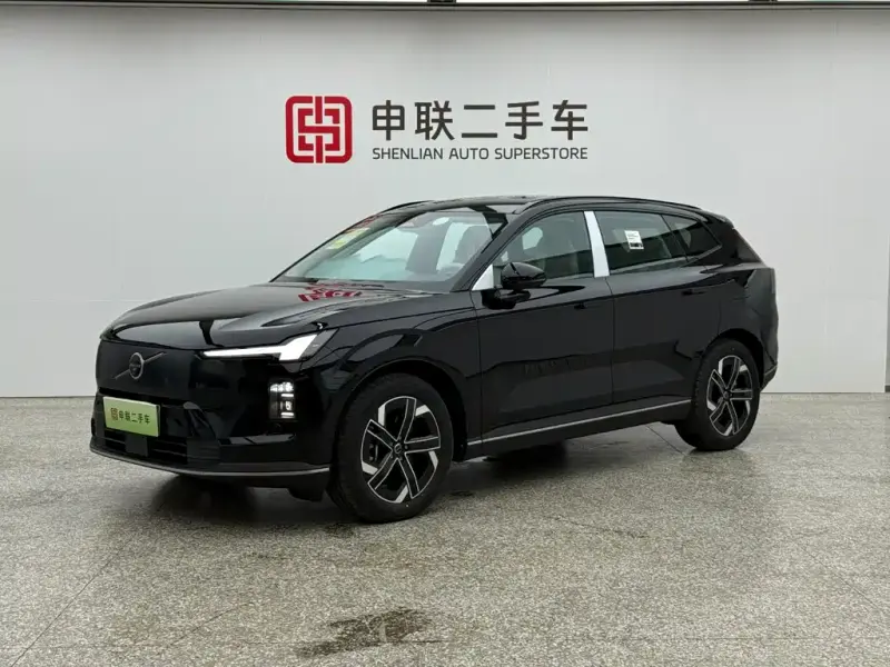 Volvo XC70 PHEV, 2026