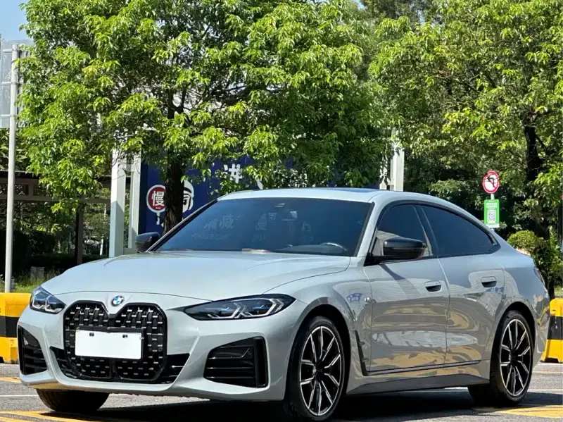BMW 4 Series, 2023