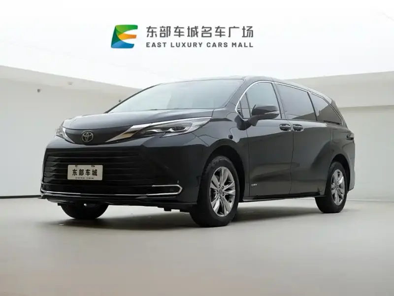 Toyota Sienna, 2024