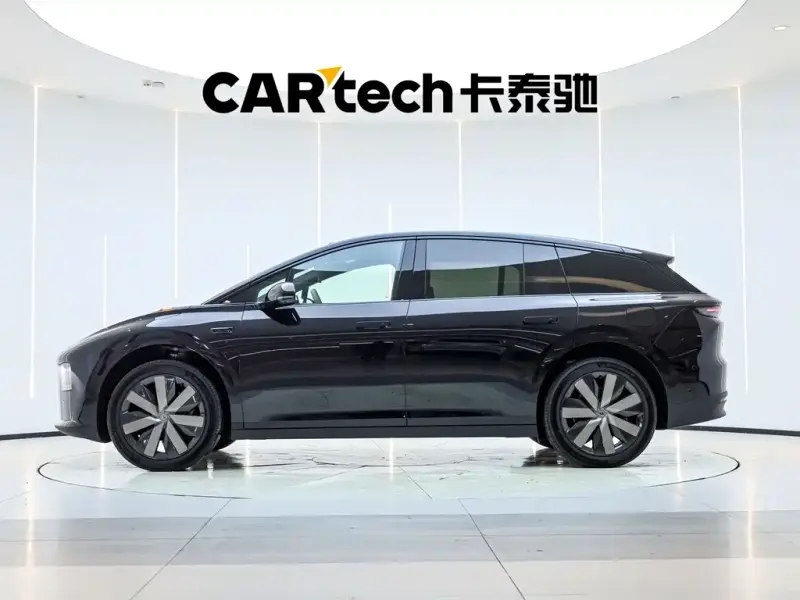 Li Auto Li i6, 2025