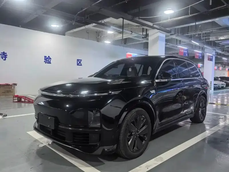 Li Auto Li L8, 2025