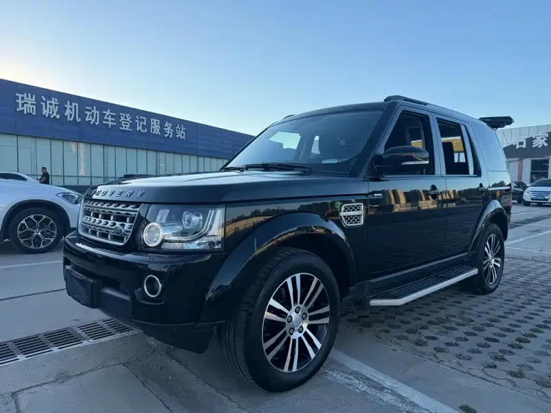 Land Rover Discovery, 2015