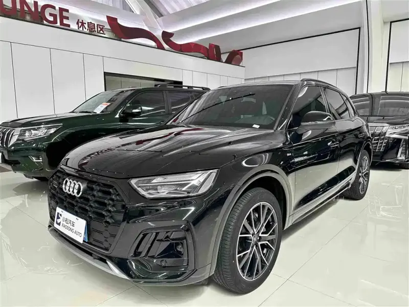 Audi Q5L Audi Q5L 2026 45 Anniversary Collection Edition 40 TFSI Luxury Dynamic Type, 2026 — фото 1