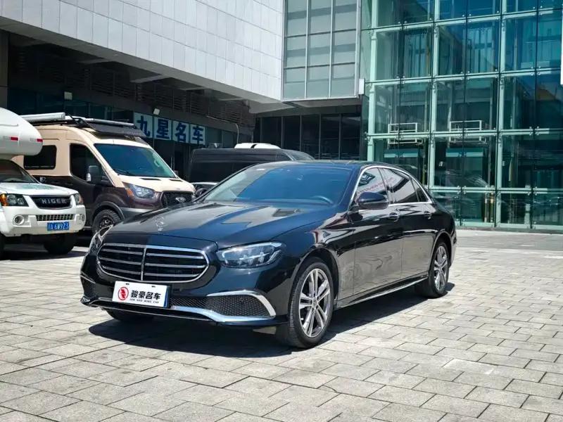 Mercedes-Benz E-Class, 2023