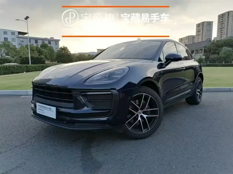 Porsche Macan, 2022