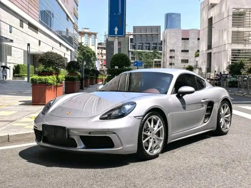 Porsche 718, 2021