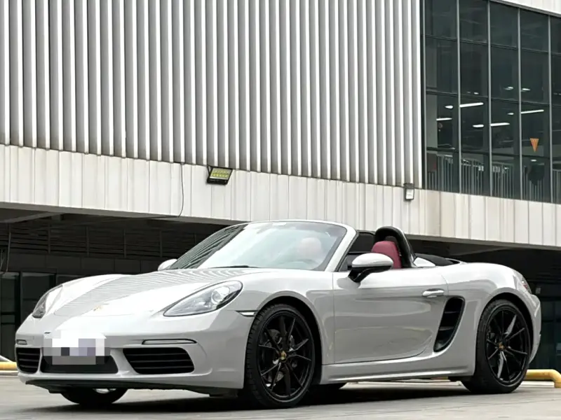 Porsche 718, 2022