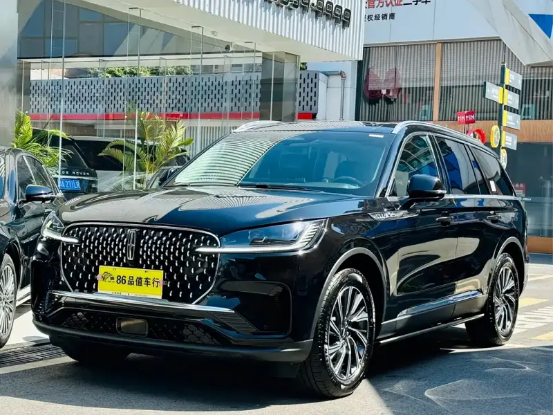 Lincoln Aviator, 2025