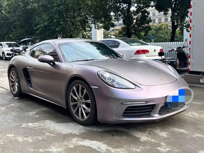 Porsche 718, 2024